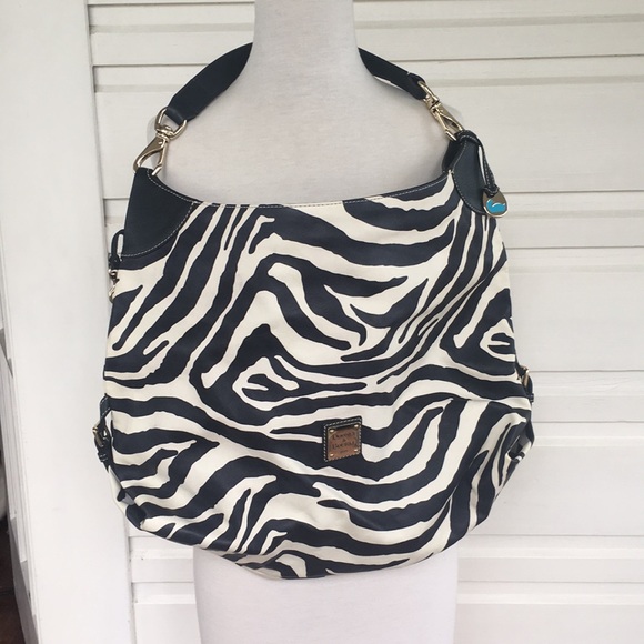 Dooney & Bourke zebra oversized bucket bag - Picture 1 of 8